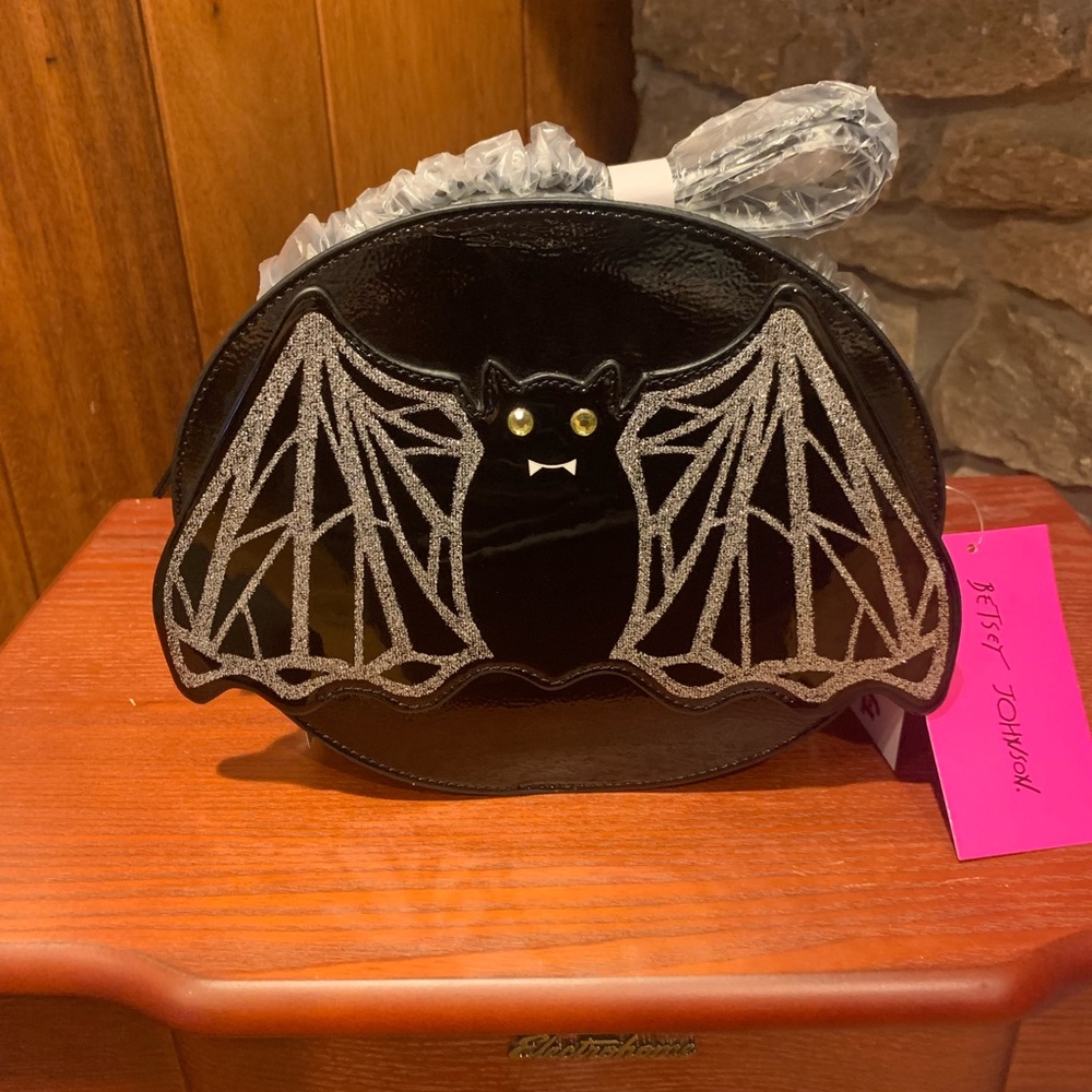 Betsey Johnson bat crossbody purse